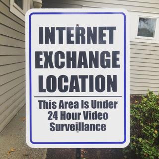 internet exchange location sign